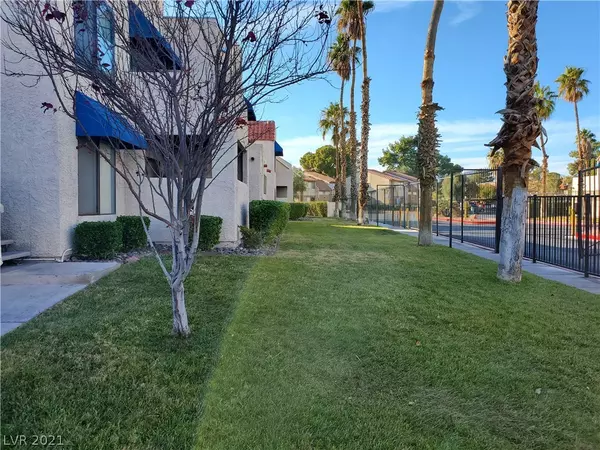 Las Vegas, NV 89103,4381 Gannet Circle #3