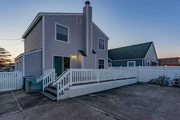 Wildwood Crest, NJ 08260,121 E Jefferson Avenue