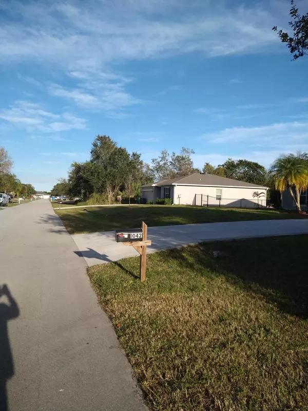 Port Saint Lucie, FL 34953,1046 SW Jennifer TER