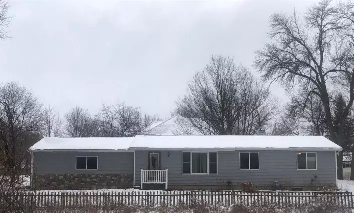 304 Eldred St, Mazomanie, WI 53560