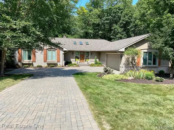 Independence Twp, MI 48348,6390 PARK TRAIL DR