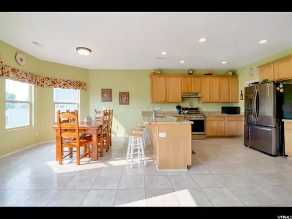 Lehi, UT 84043,829 S JORDAN CT