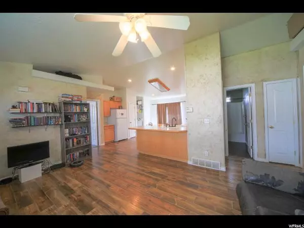 Tremonton, UT 84337,461 W 860 S