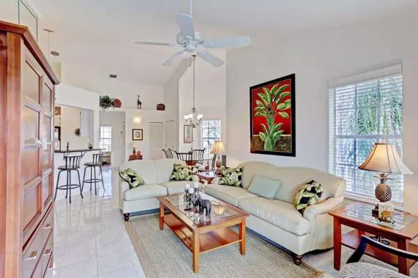 Jupiter, FL 33458,502 Muirfield CT 502-A