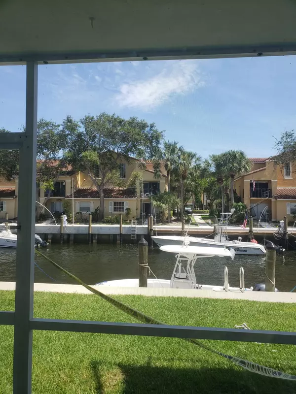 North Palm Beach, FL 33408,120 Lehane TER 118