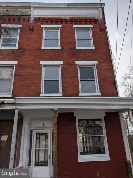 2 ARGYLE ST, Harrisburg, PA 17104