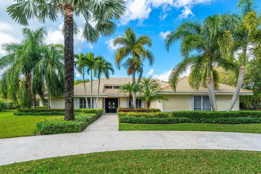 5463 Sea Biscuit RD, Palm Beach Gardens, FL 33418