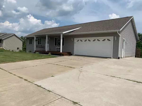 Reedsburg, WI 53959,2430 Ernstmeyer Rd