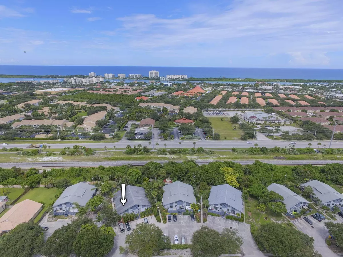 Tequesta, FL 33469,426 N Cypress DR A