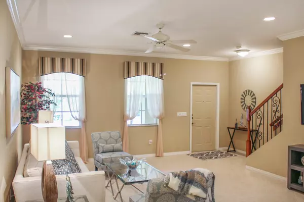 Jupiter, FL 33458,355 E Bay Cedar CIR