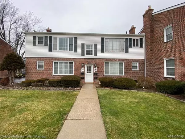 Saint Clair Shores, MI 48080,23213 EDSEL FORD CRT