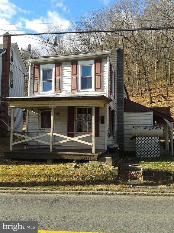 132 POTTSVILLE ST, Cressona, PA 17929