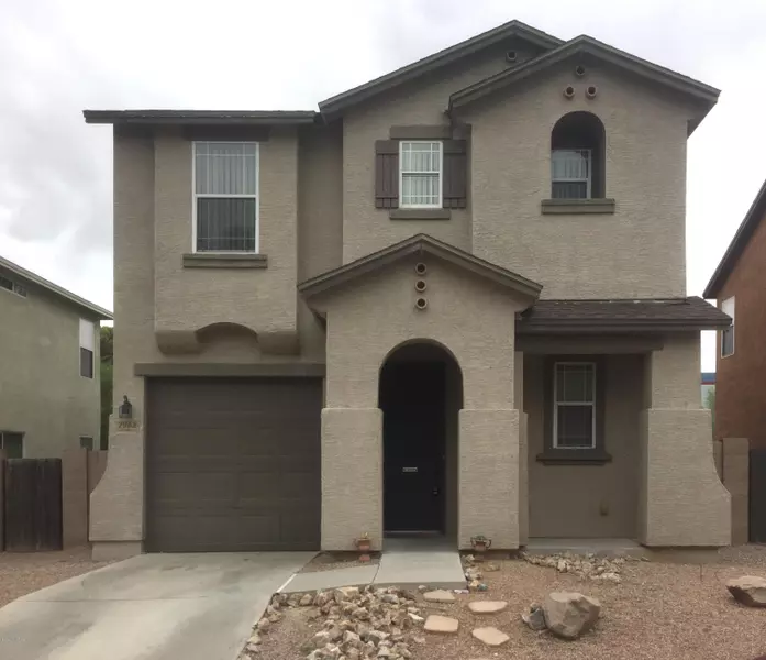 7962 E Senate Street, Tucson, AZ 85730