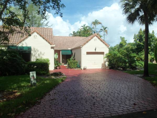 6674 Las Flores DR, Boca Raton, FL 33433