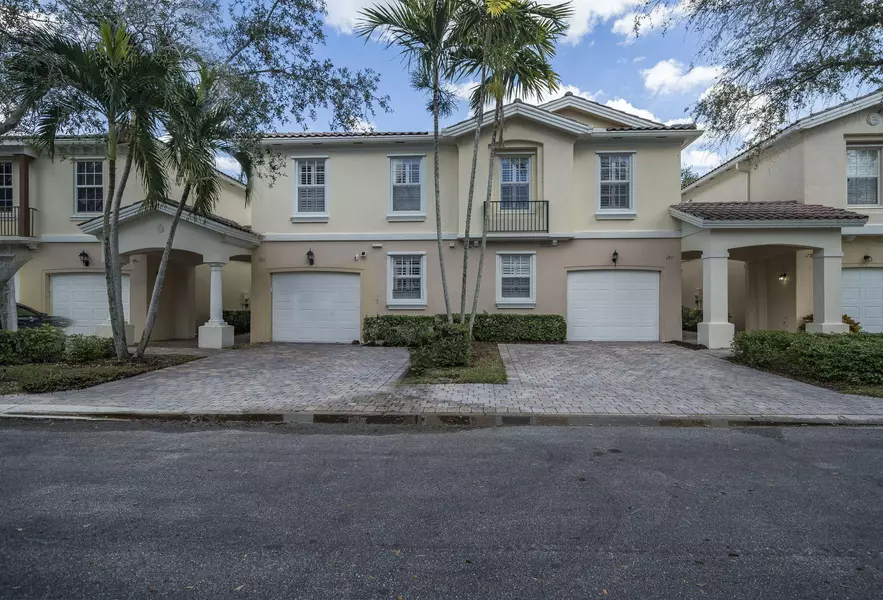 180 Santa Barbara WAY, Palm Beach Gardens, FL 33410