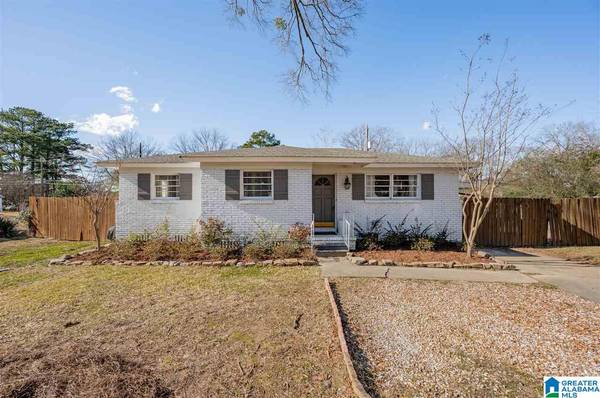 200 WILLOW BEND RD, Homewood, AL 35209