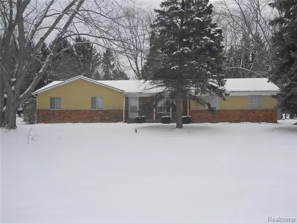 4087 MASON RD,  Howell,  MI 48843