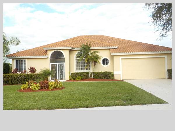 1265 SW Maplewood DR, Port Saint Lucie, FL 34986