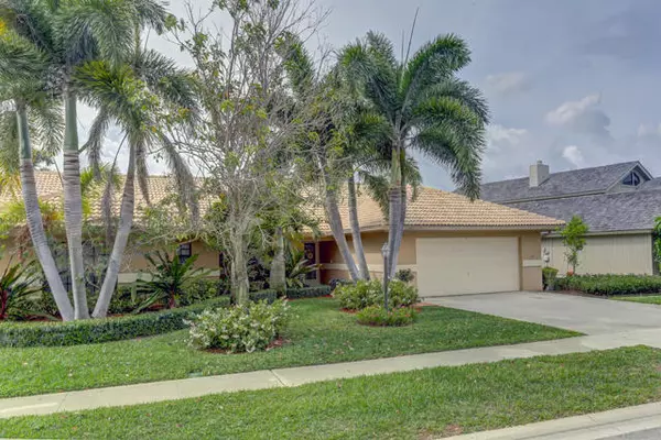 2511 Monaco TER, Palm Beach Gardens, FL 33410