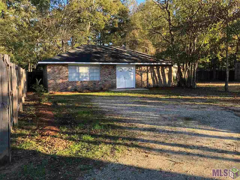 9080 LOCKHART RD, Denham Springs, LA 70726