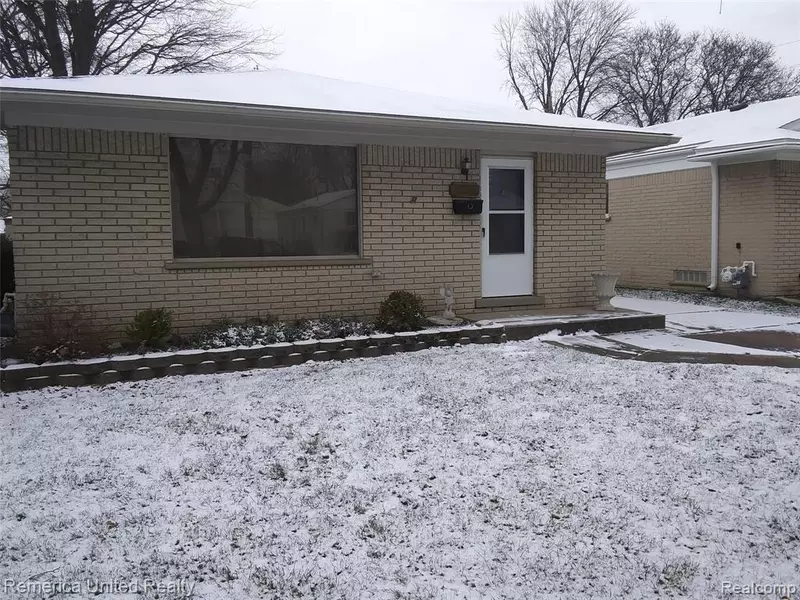 6209 HIGHVIEW Street, Dearborn Heights, MI 48127 4801