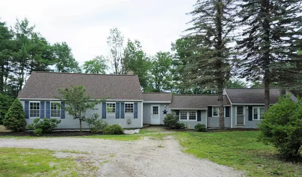 321 Whitehall RD, Hooksett, NH 03016