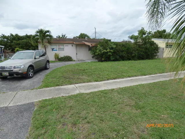 9419 Bloomfield DR, Palm Beach Gardens, FL 33410