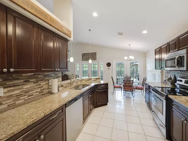 Palm Beach Gardens, FL 33418,318 Timberwood CT