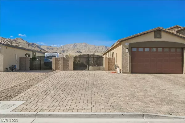 Las Vegas, NV 89149,5841 Temple Ridge Court