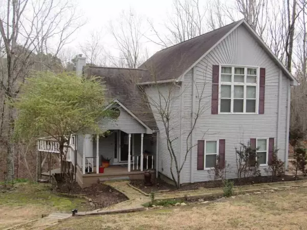 225 ANDERSON HOLLOW RD, Savannah, TN 38372