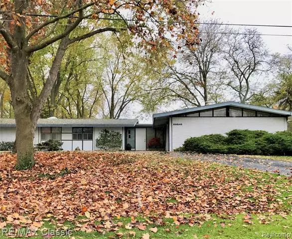 29545 HIGHMEADOW RD, Farmington Hills, MI 48334