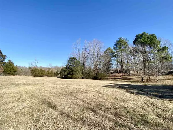 Unincorporated, TN 38057,530 POOLE RD