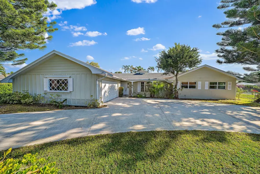 76 W Fairview, Tequesta, FL 33469