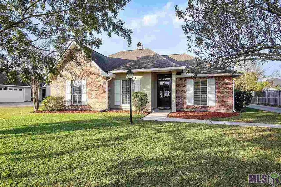 38356 SILVERSTONE AVE, Prairieville, LA 70769