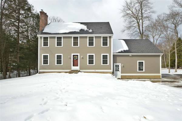 29 Old Candia RD, Deerfield, NH 03037