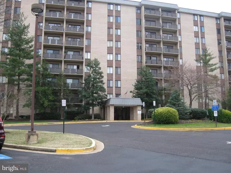 3101 S MANCHESTER ST #904, Falls Church, VA 22044