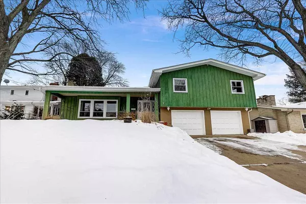 830 S Midvale Blvd, Madison, WI 53711