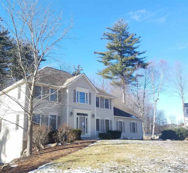 15 Puritan DR, Bedford, NH 03110