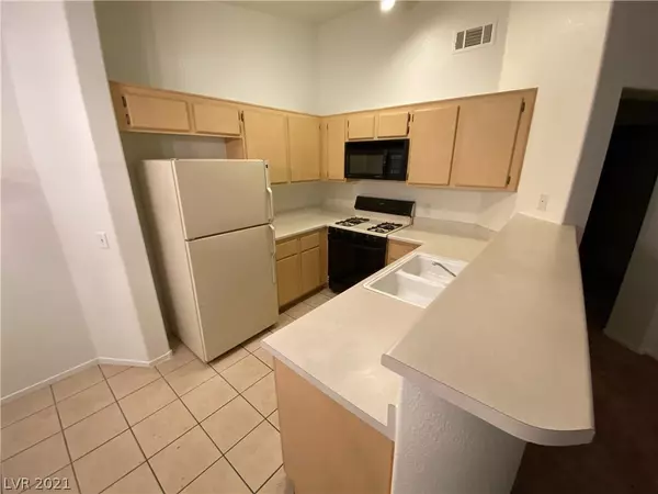 North Las Vegas, NV 89032,1881 W Alexander Road #2088