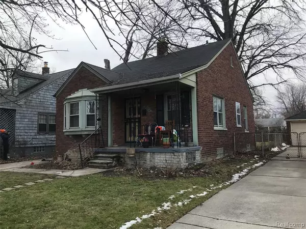 Detroit, MI 48224 1261,6375 RADNOR Street