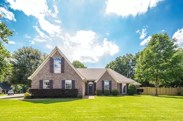 20 TERRY VIEW CV, Oakland, TN 38060