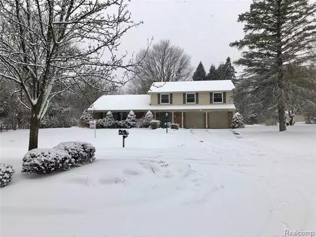 2480 LOST TREE WAY, Bloomfield Hills, MI 48304