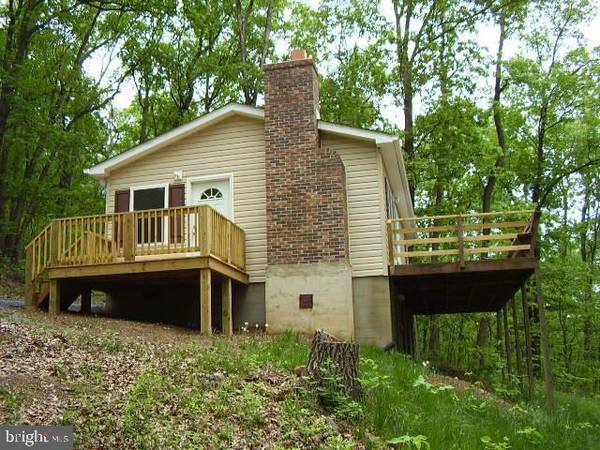 28 CABIN LN, Mount Jackson, VA 22842