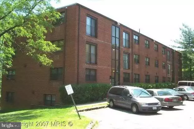 3415 SE 5TH ST SE #34, Washington, DC 20032