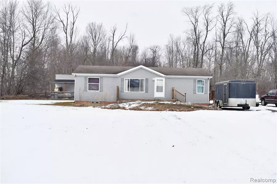 4126 COVERT RD, Leslie, MI 49251-