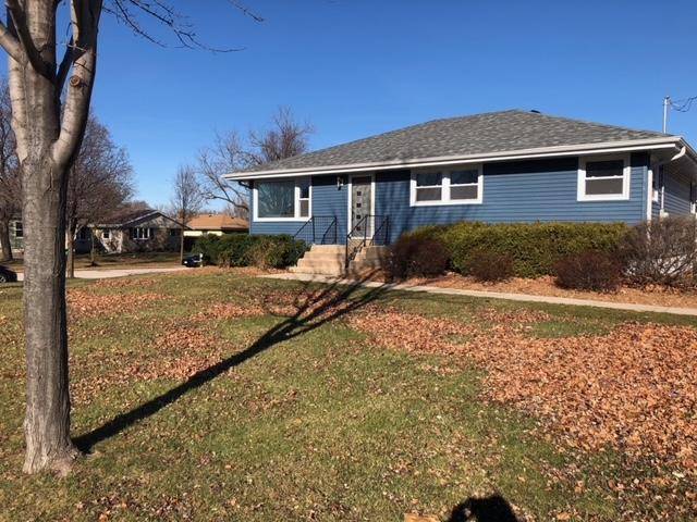 4830 W Armour Ave, Greenfield, WI 53220