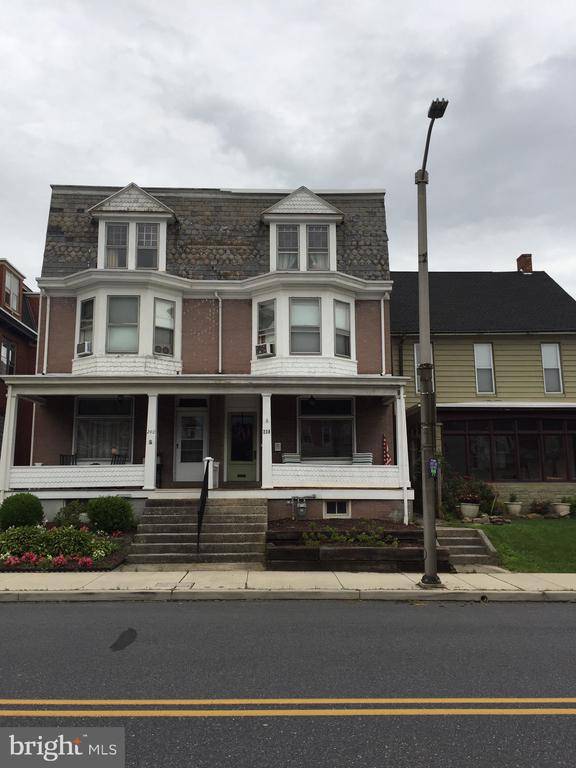 238 E MAIN ST, Kutztown, PA 19530