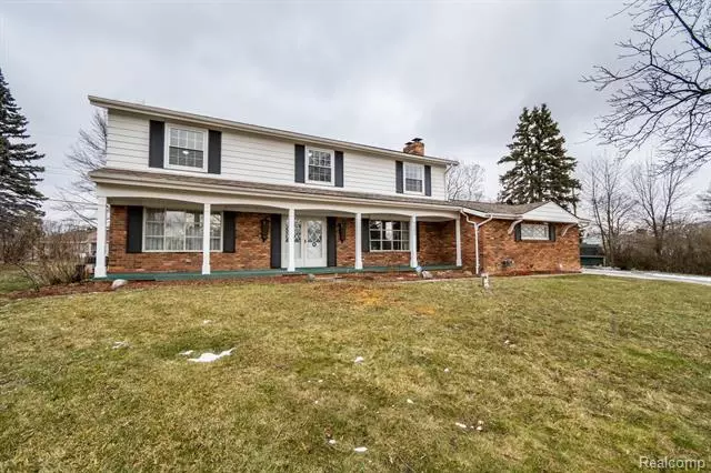 Grand Blanc, MI 48439,1280 ARROWWOOD CIR