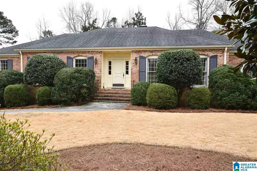 4353 KENNESAW DR, Mountain Brook, AL 35213