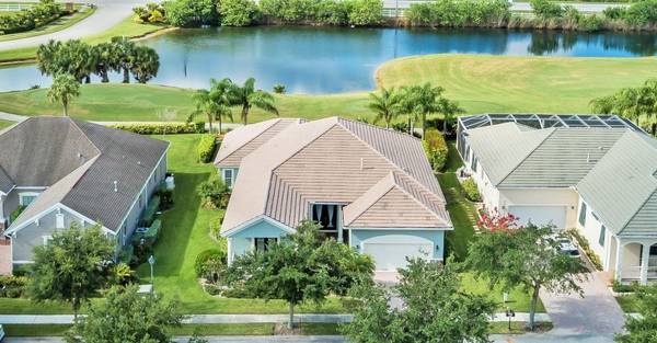 7619 S Village SQ,  Vero Beach,  FL 32966